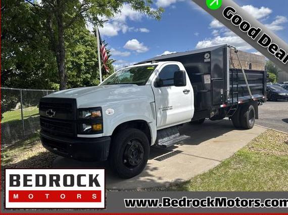 GMC SILVERADO MEDIUM DUTY (GM515) 2022 1HTKHPVM0NH216805 image
